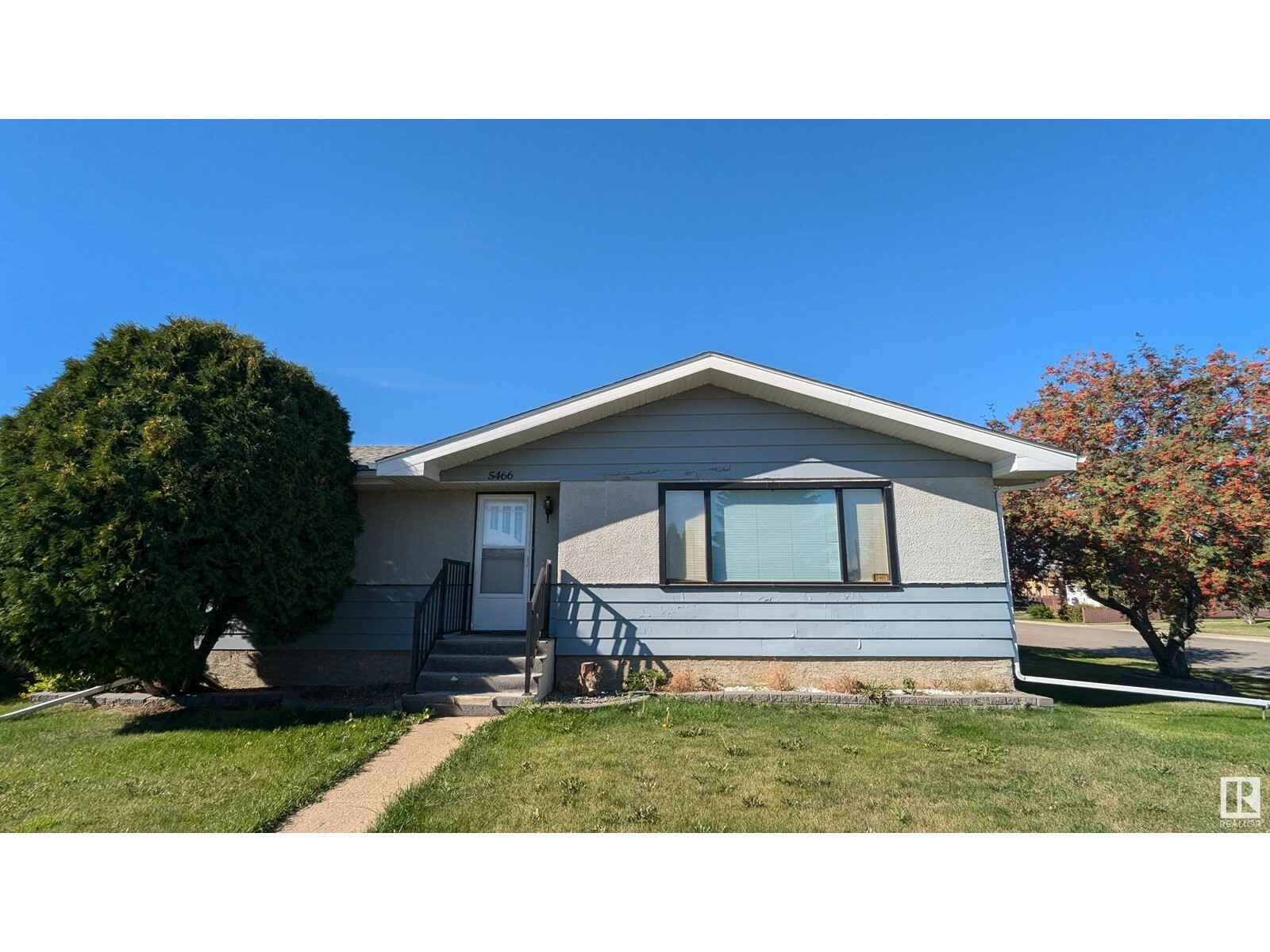 Property Photo: 5466 45 St AB T9C 1C9