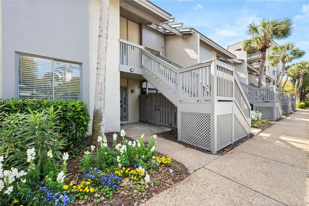 Property Photo: 21 S Forest Beach Drive 220 SC 29928