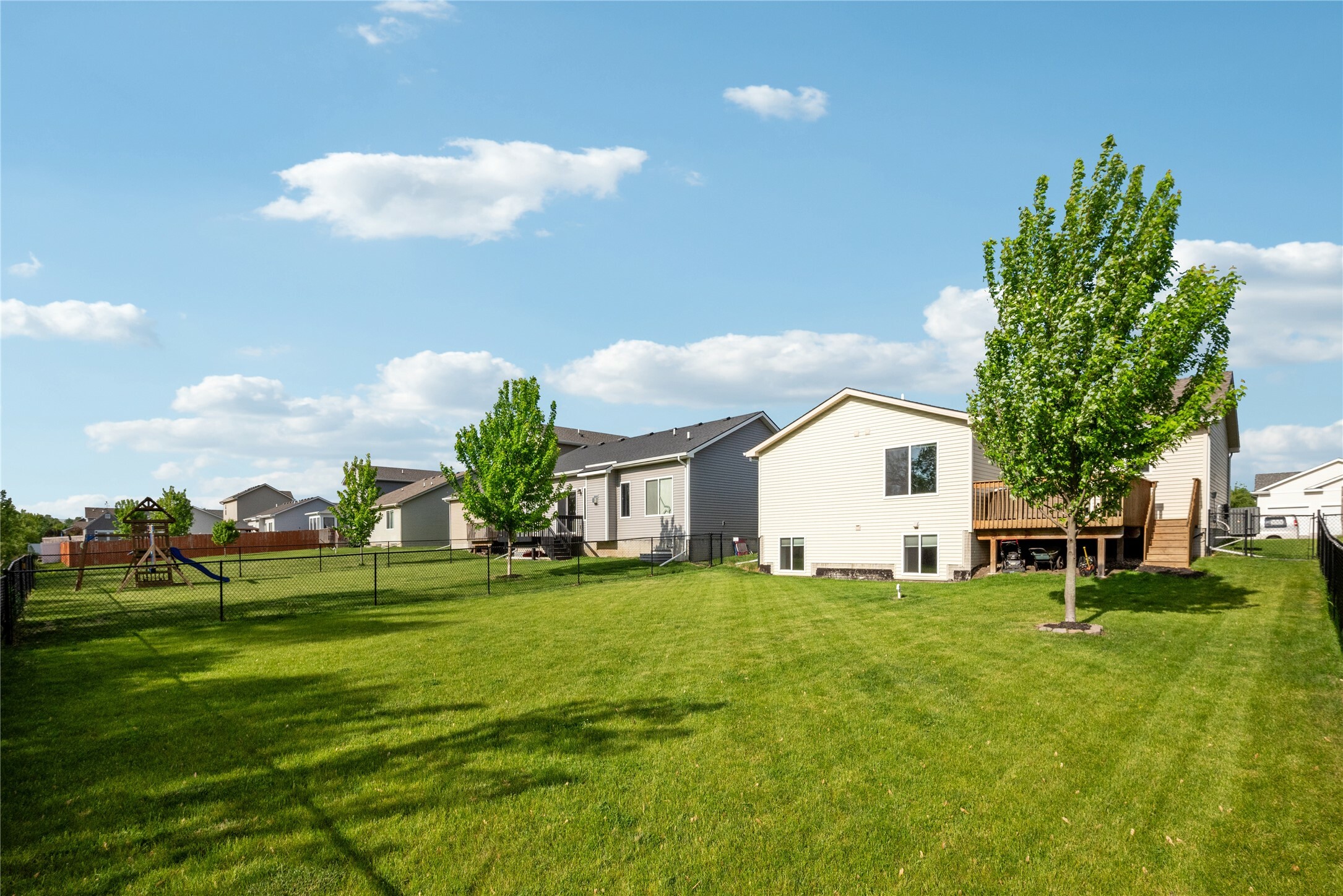 Property Photo: 4351 E 48th Street IA 50317