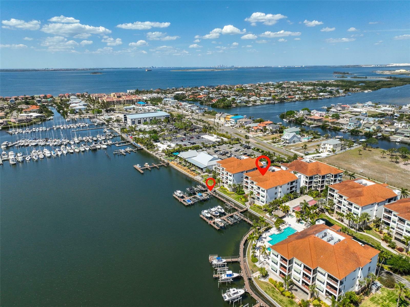 Property Photo: 1038 Bellasol Way 202 FL 33572