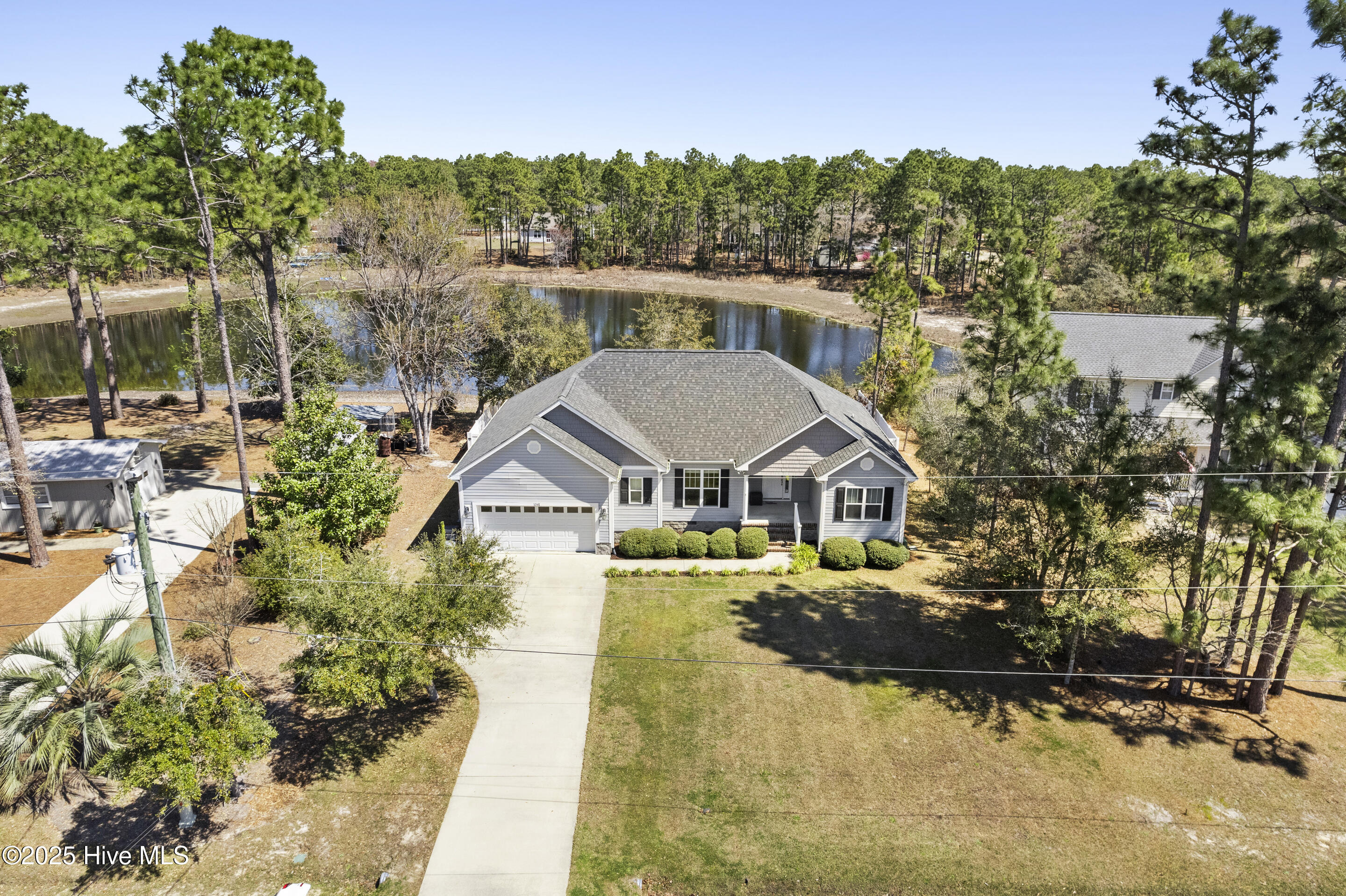 Property Photo: 1041 Pierce Road NC 28461