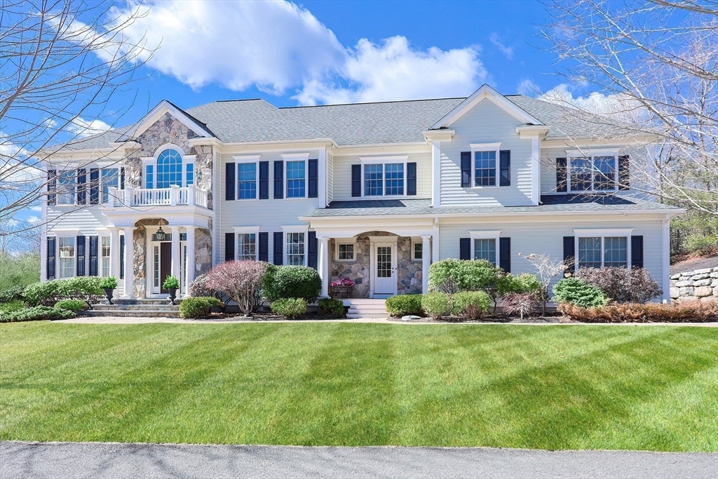 Property Photo:  2 Minuteman Road  MA 02052 