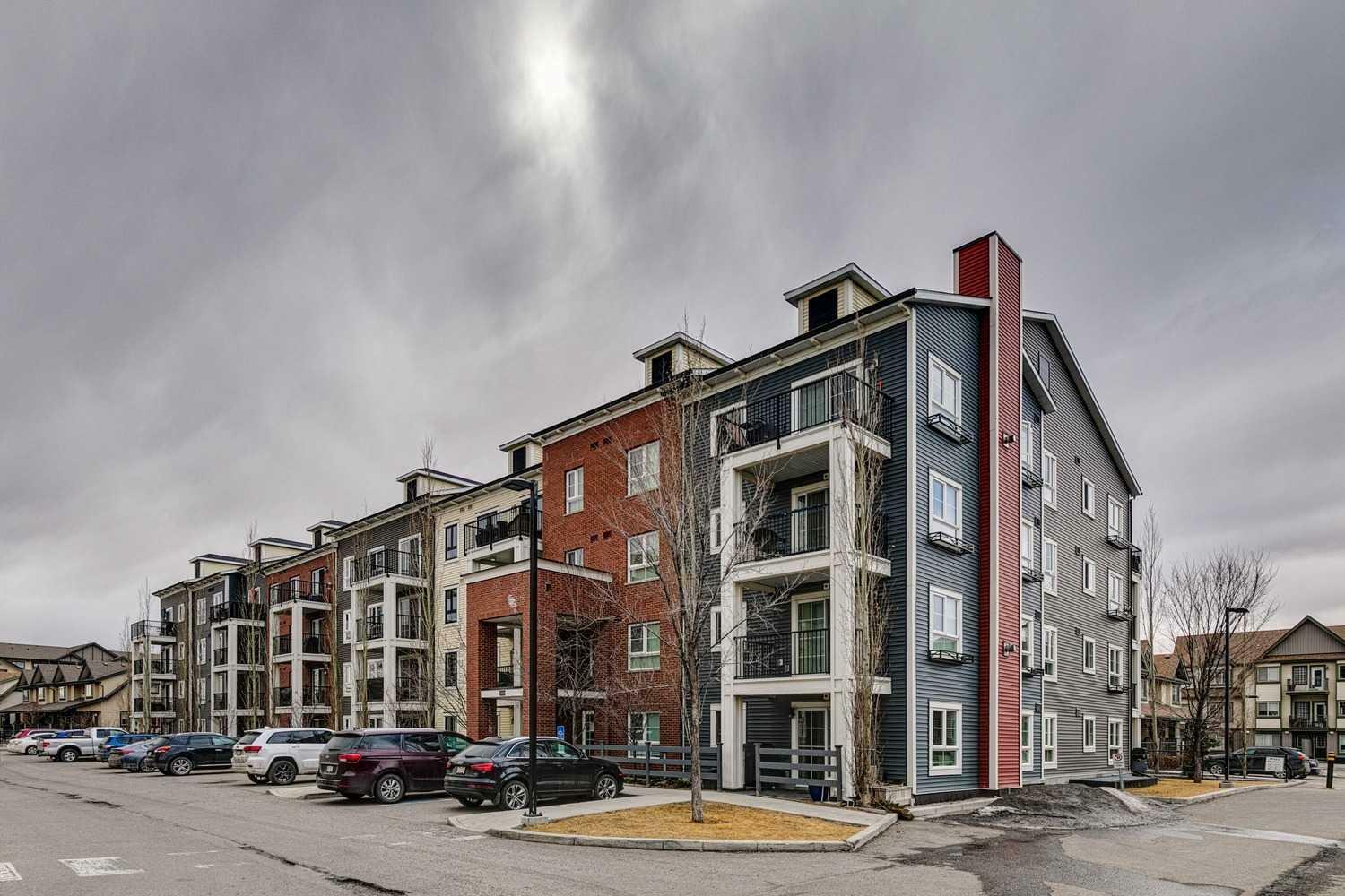 Property Photo: 279 Copperpond Common SE 5308 AB T2Z 1J6