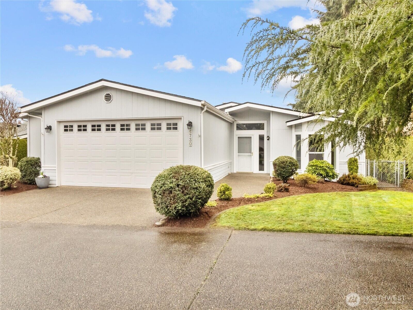Property Photo:  5730  89 Street E 4  WA 98371