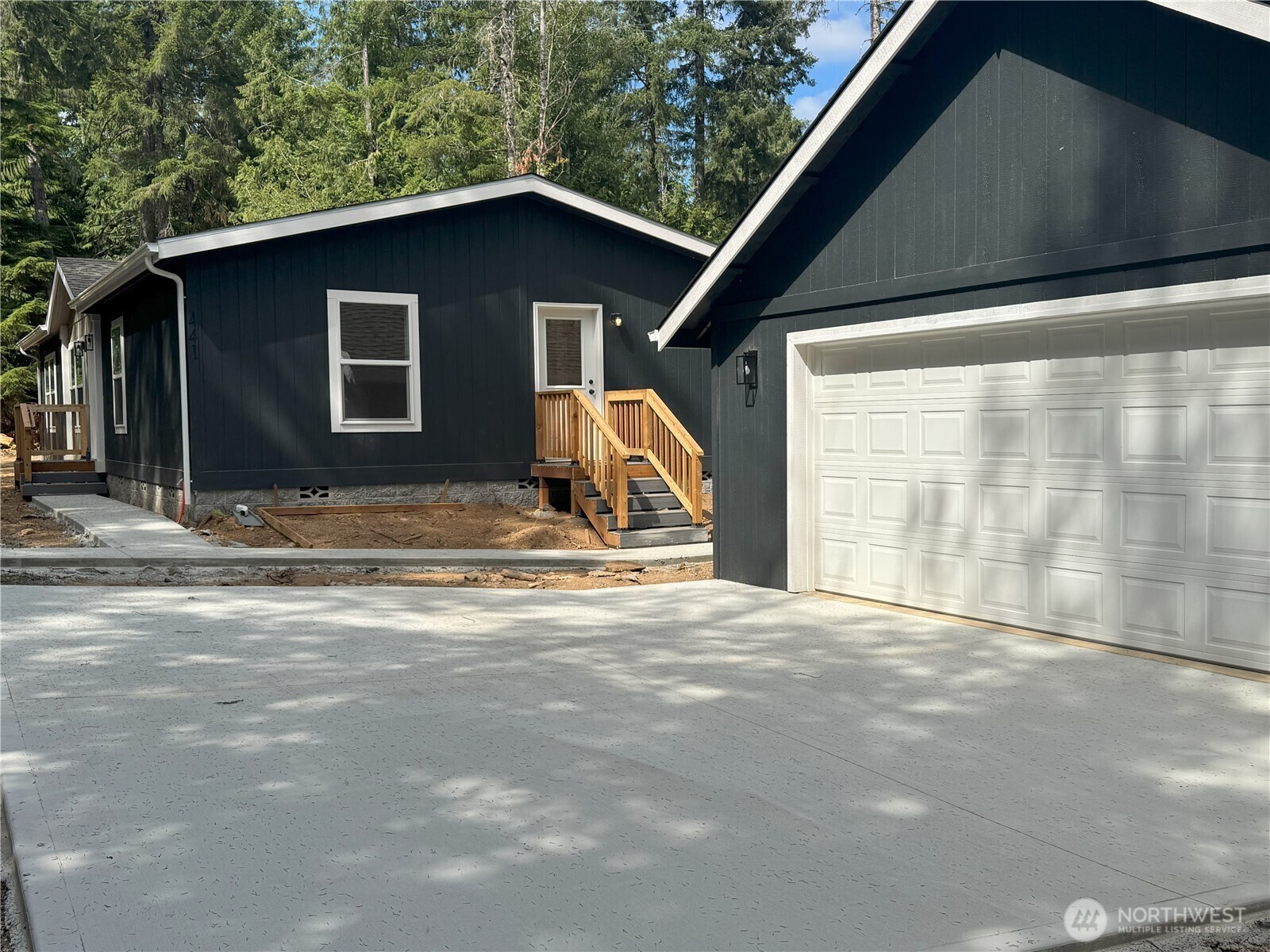 Property Photo: 441 E Catfish Lake Road WA 98584
