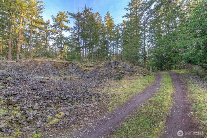 Property Photo:  1536  Neck Point Road  WA 98286 