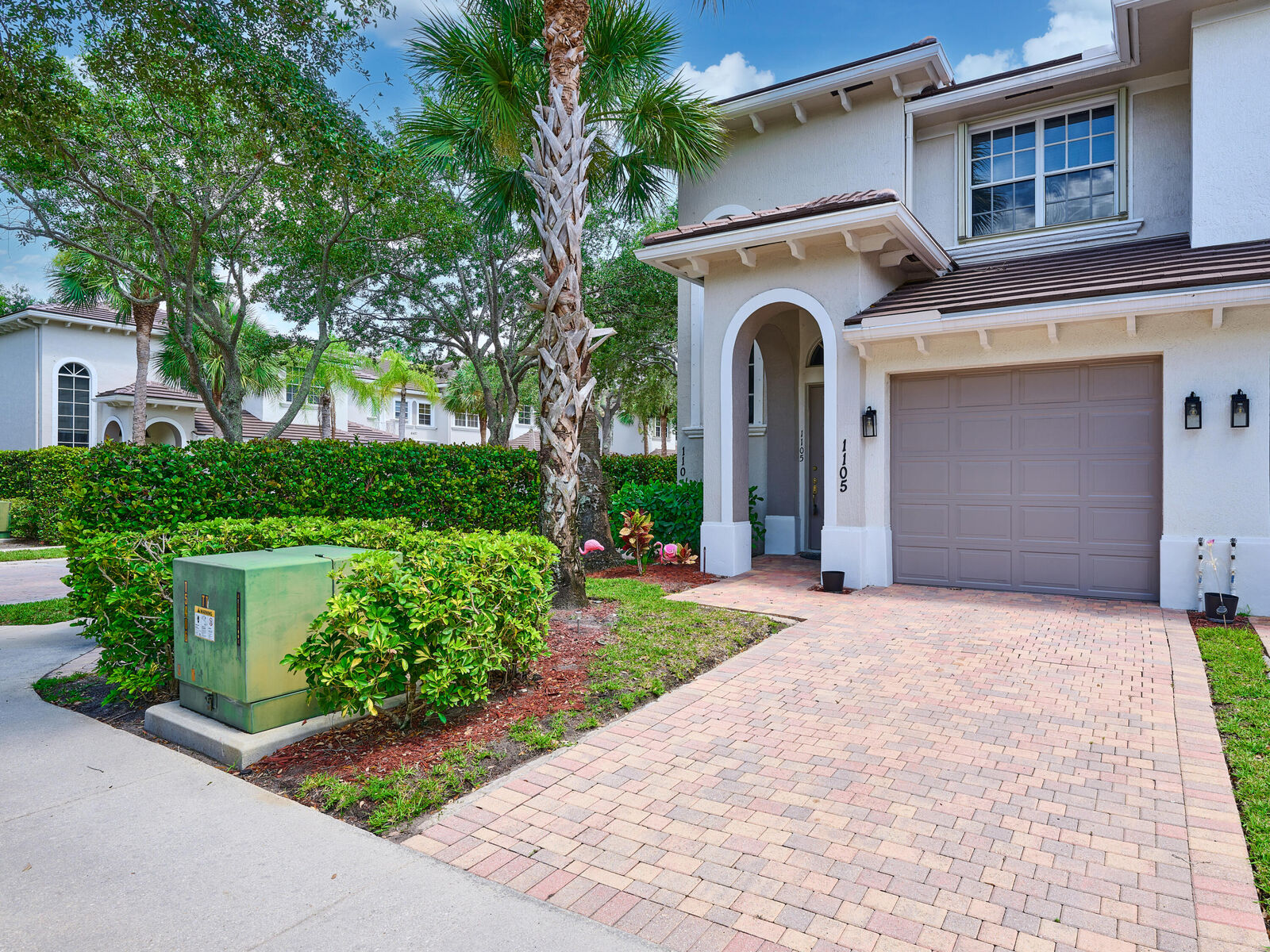 Property Photo: 6436 Bella Circle 1105 FL 33437