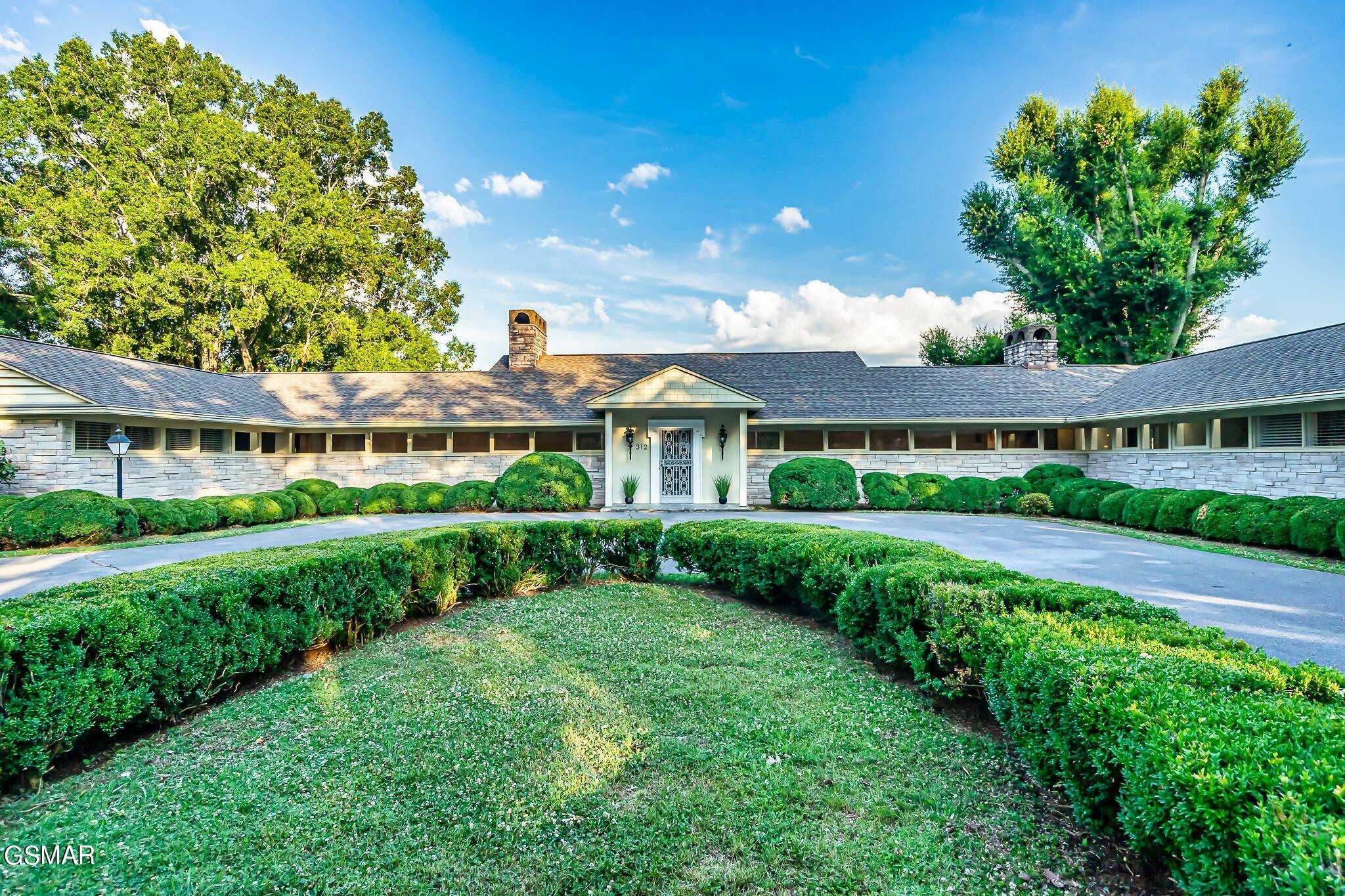 Property Photo: 312 Paine Lake Drive TN 37862