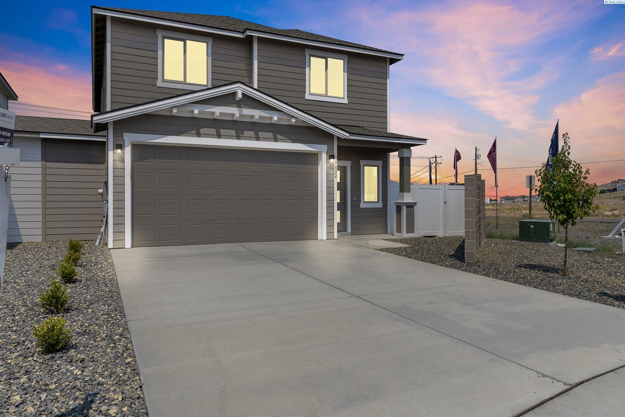 Property Photo: 7402 Grapevine Ct WA 99353