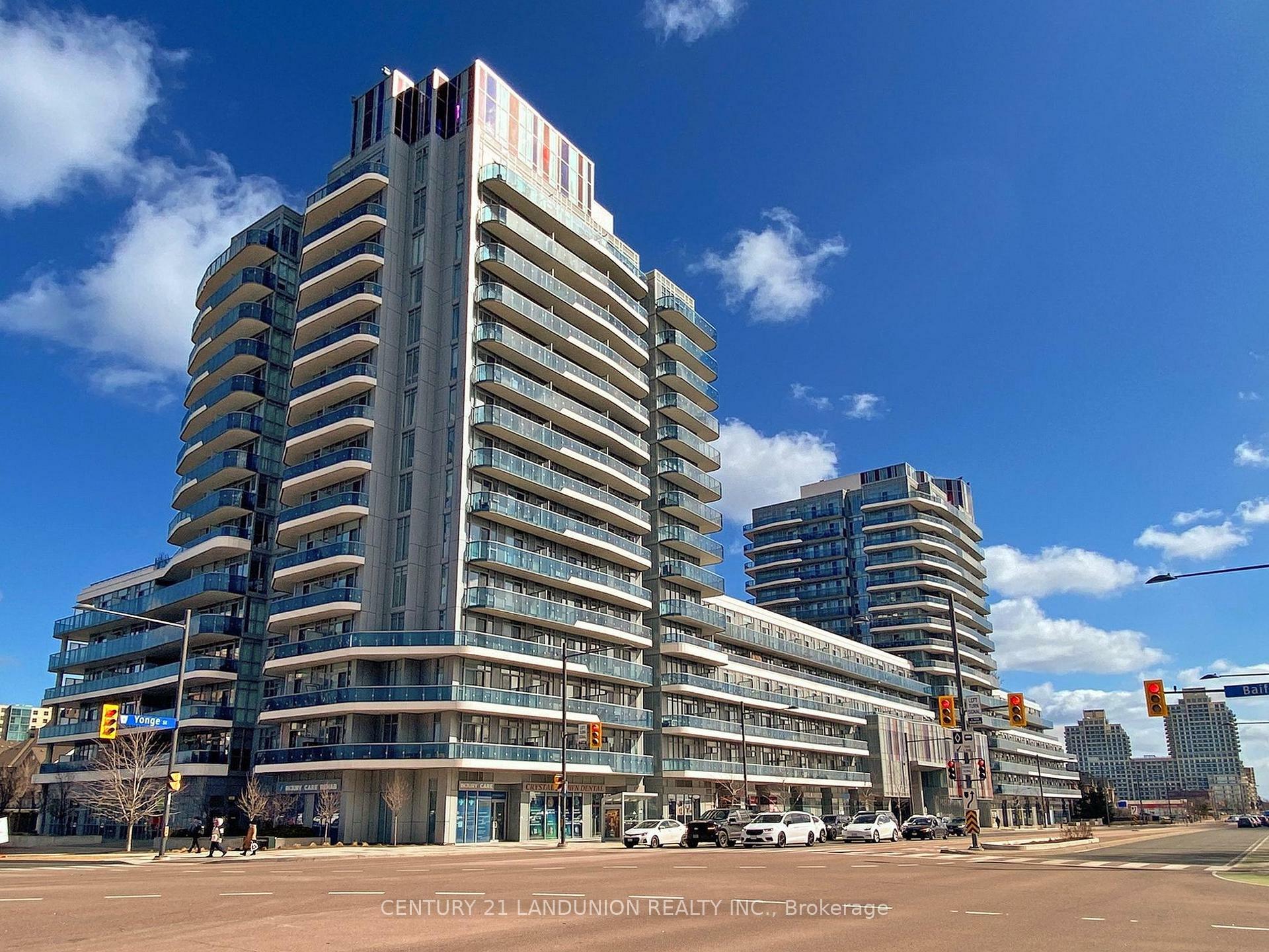 Property Photo: 9471 Yonge Street 504 ON L4C 0Z5