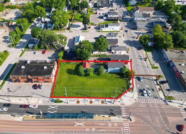 11 Main St (432/438 Davis) N/A E — photo 1
