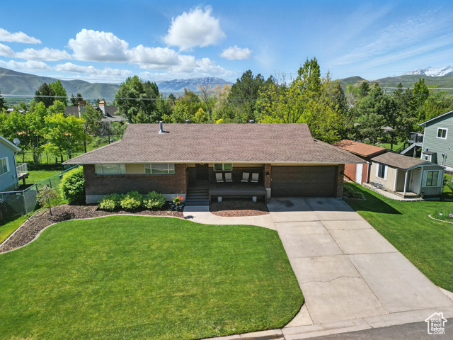 Property Photo: 32 E 500 S UT 84049