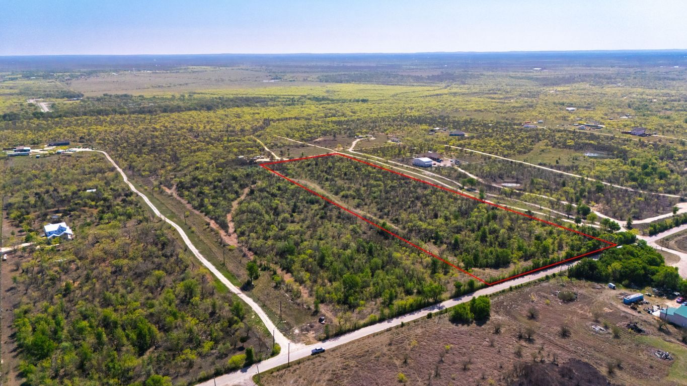 3810 Dry Creek Road  Lockhart TX 78644 photo