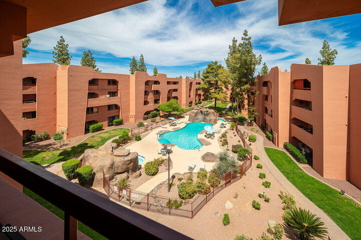 Property Photo:  4303 E Cactus Road 407  AZ 85032 