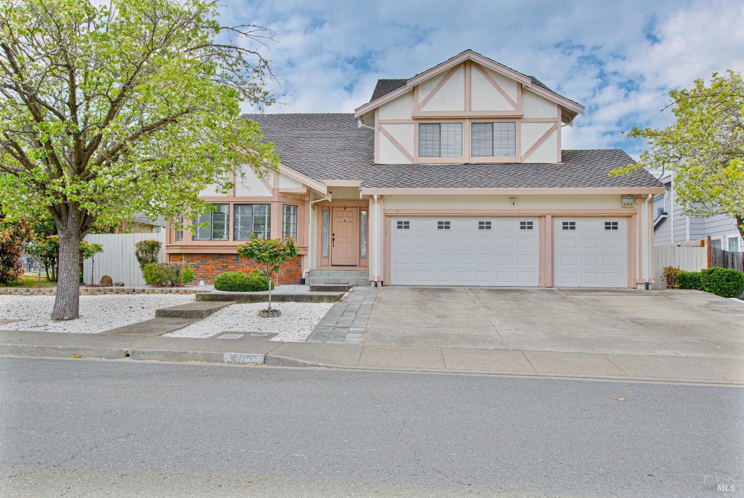 487 Robles Way  Vallejo CA 94591 photo