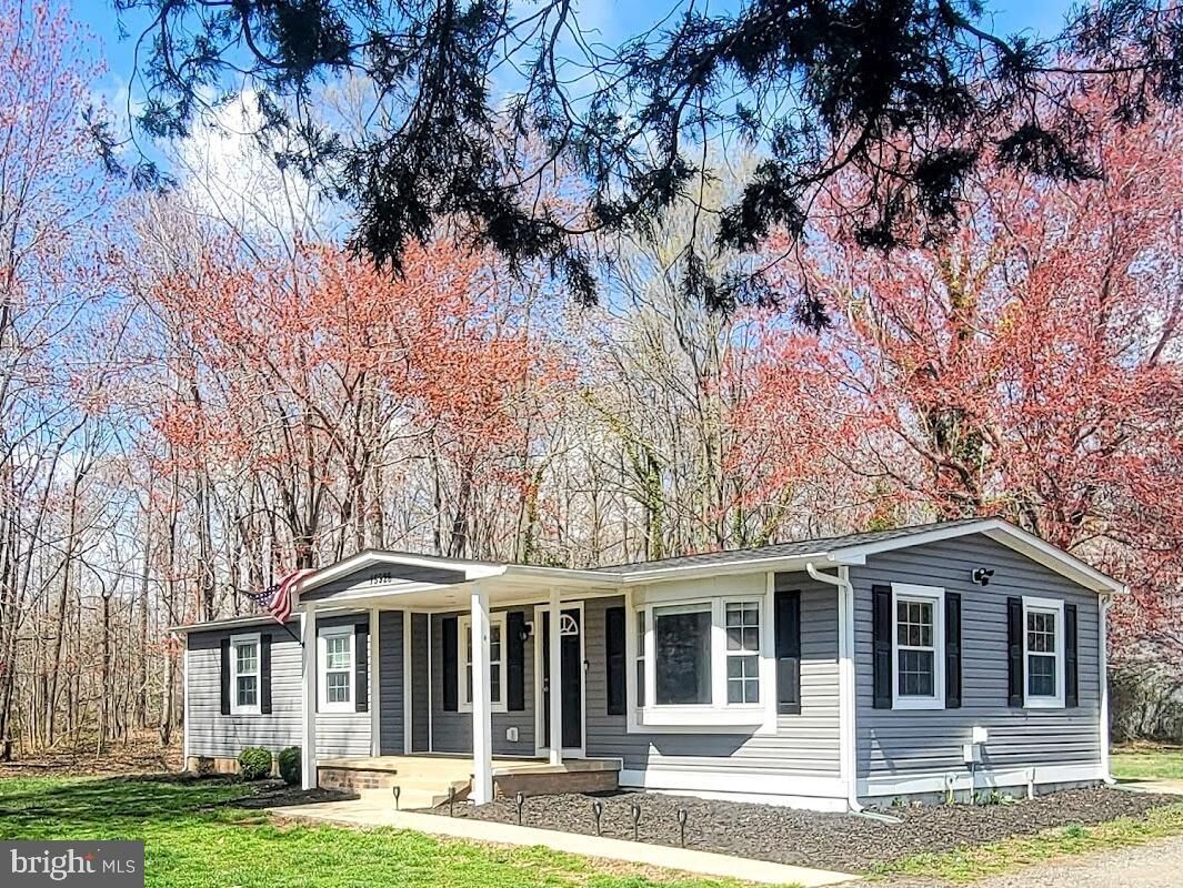 Property Photo: 15928 Brandywine Road MD 20613