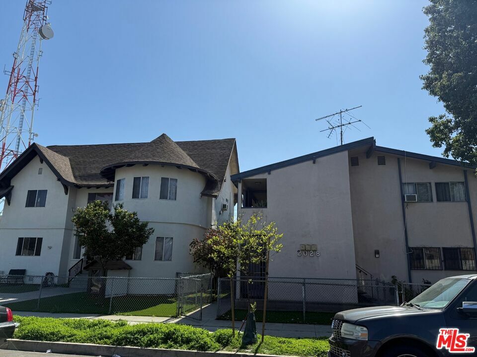 Property Photo: 2028 Pennsylvania Ave CA 90033