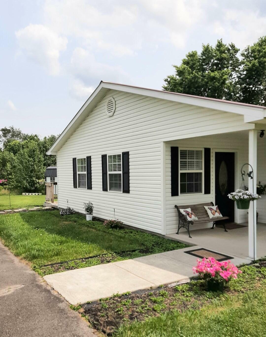 Property Photo: 58 McClendon Lane KY 42642