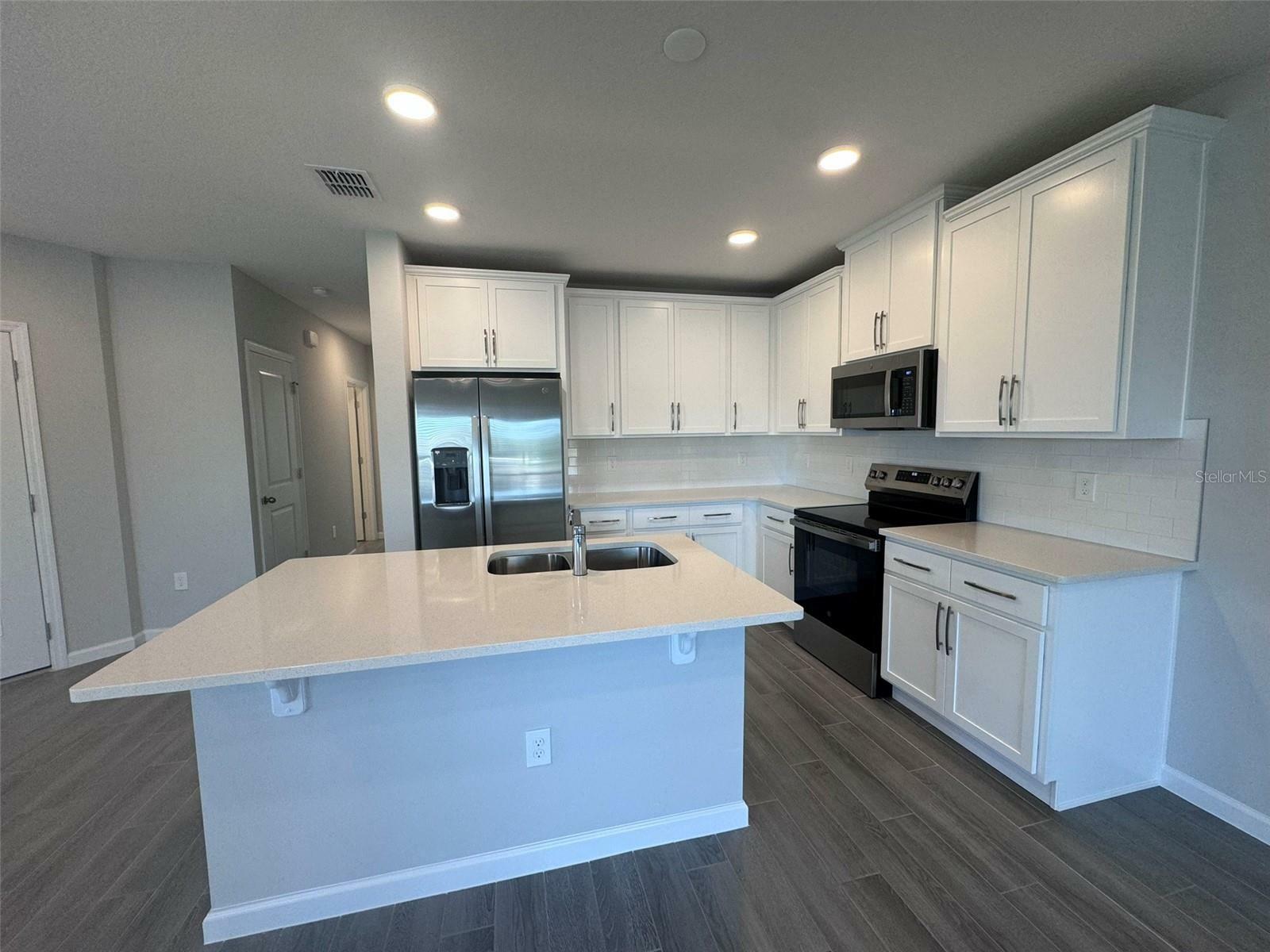 Property Photo: 5050 Shady Pines Drive FL 34772