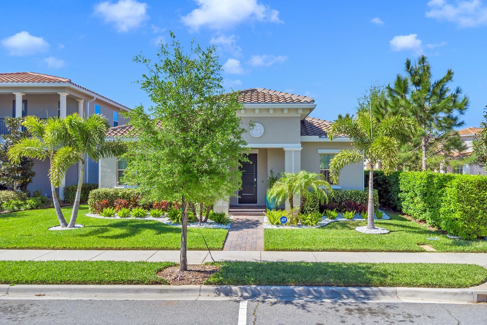 Property Photo: 10399 Macduff Drive FL 32832