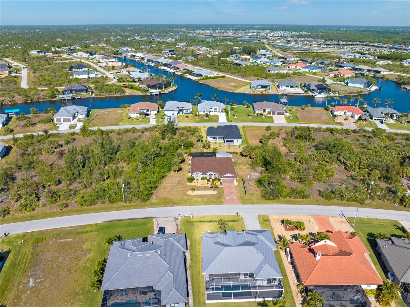 Property Photo:  8251 Arlewood Circle  FL 33981 