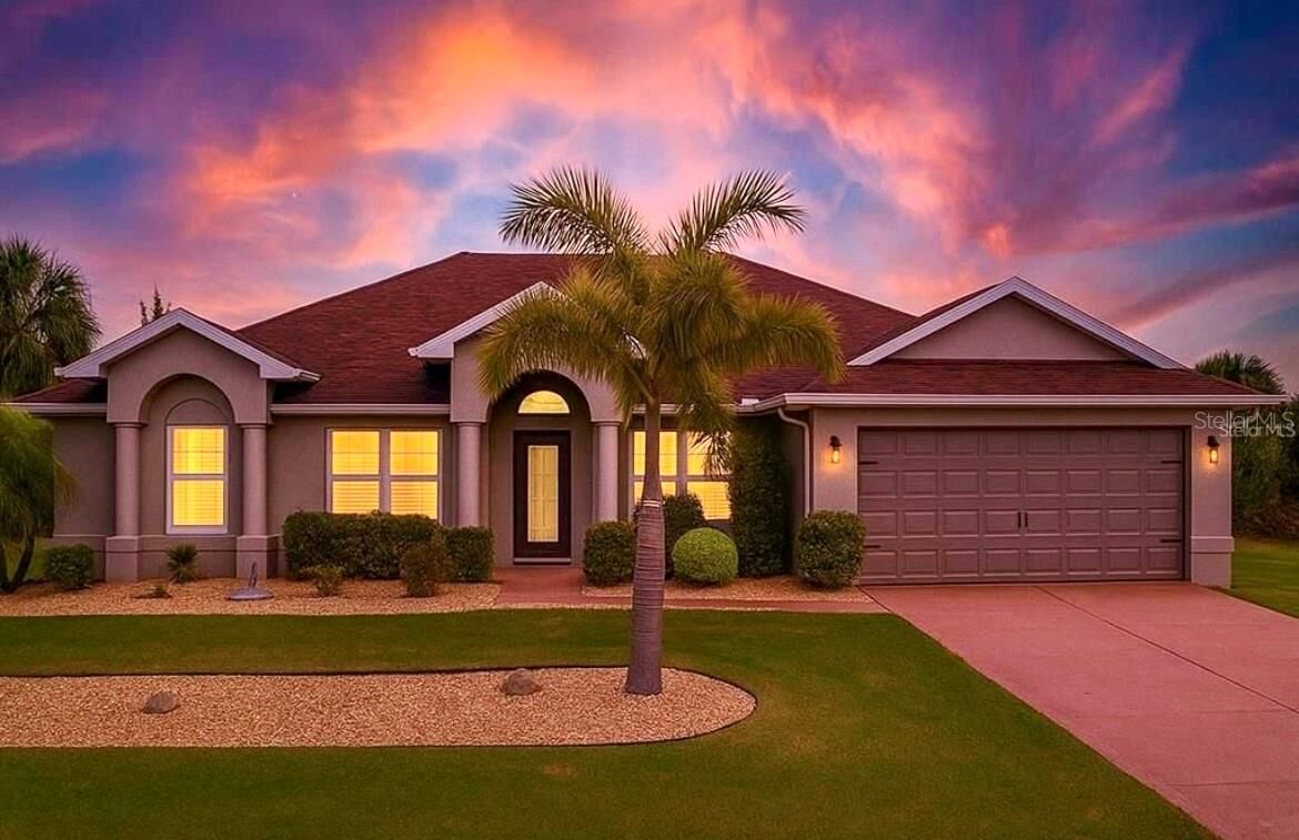 Property Photo: 8251 Arlewood Circle FL 33981