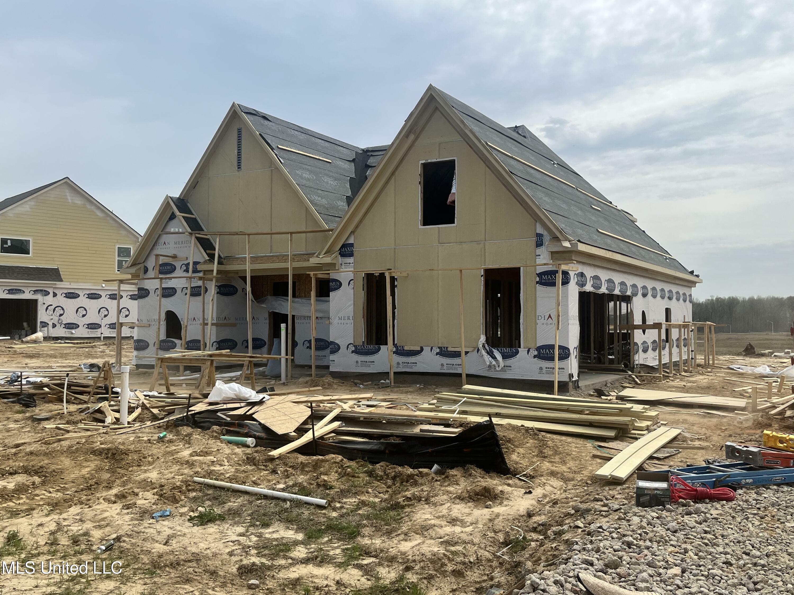 Property Photo: 7552 Newbury Drive MS 38654