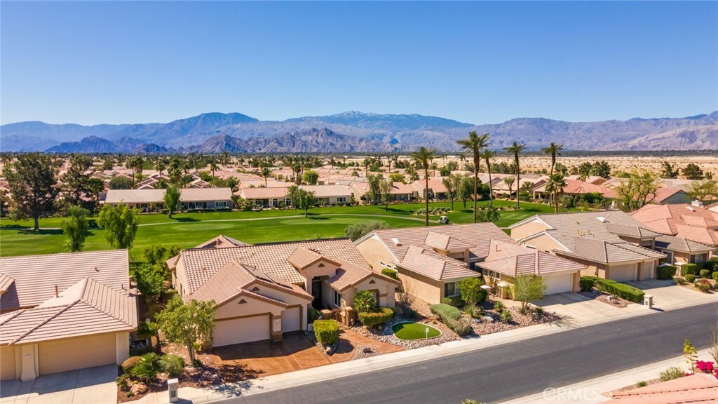 Property Photo:  78215 Sunrise Canyon Avenue  CA 92211 