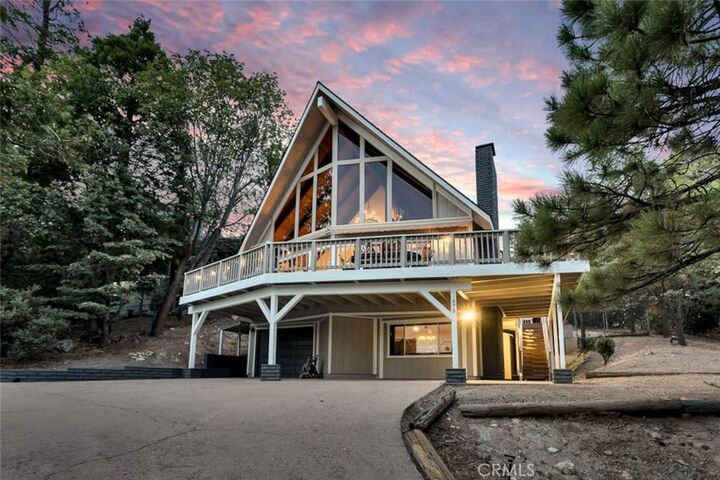 675 Grass Valley Road  Lake Arrowhead CA 92352 photo