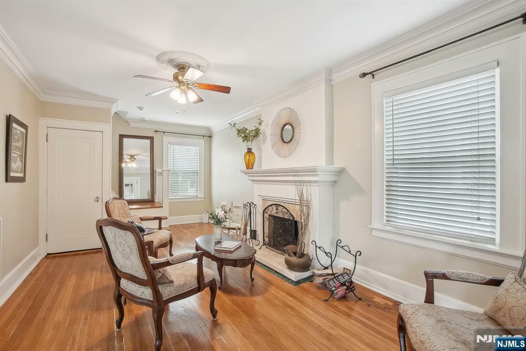 Property Photo:  40 Willow Street  NJ 07028 