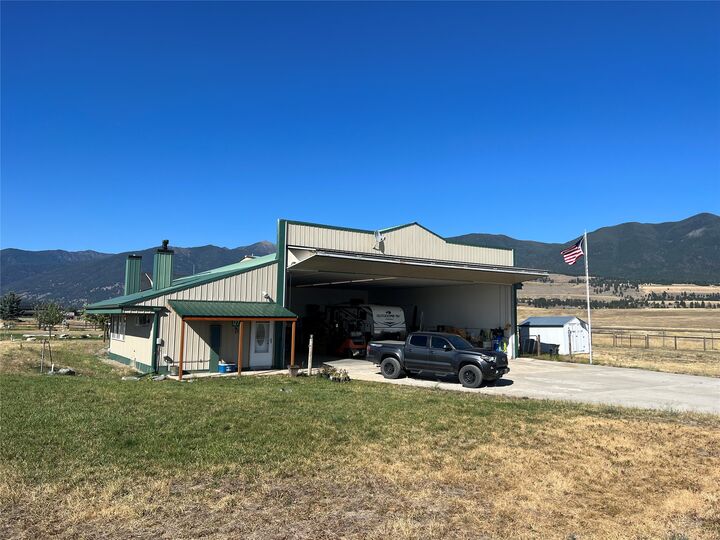 Property Photo: 127 Lucky Lindy Lane MT 59917