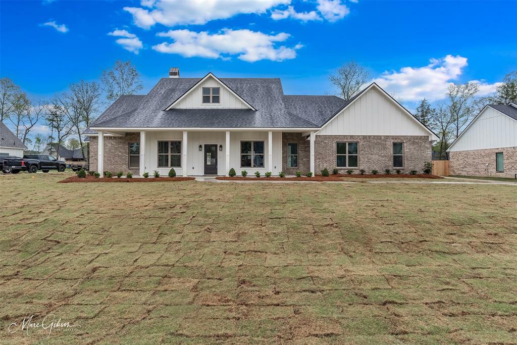 Property Photo:  680 Popsi Lane  LA 71078 