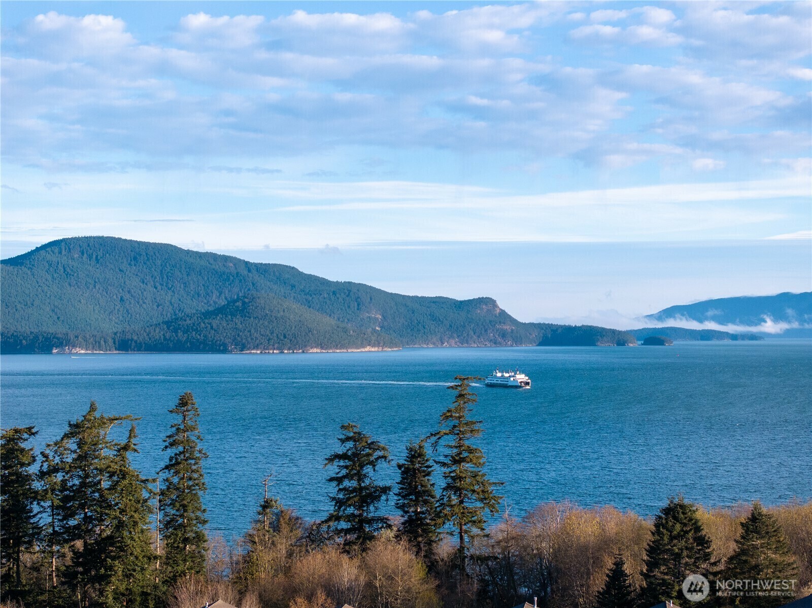 Property Photo:  4907  Portalis Way  WA 98221 