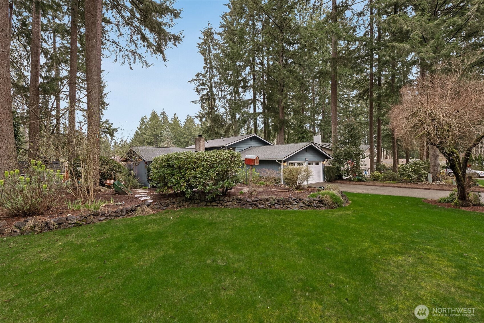 Property Photo: 7110 41st Avenue SE WA 98503