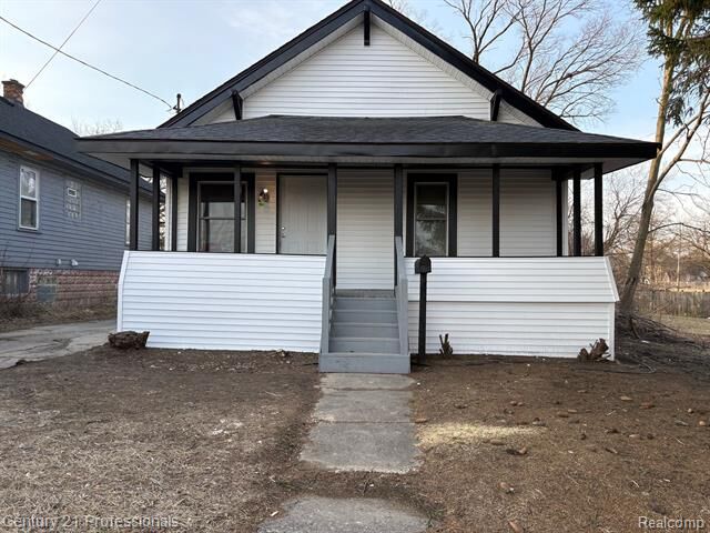 Property Photo: 15 Virginia Street MI 48342
