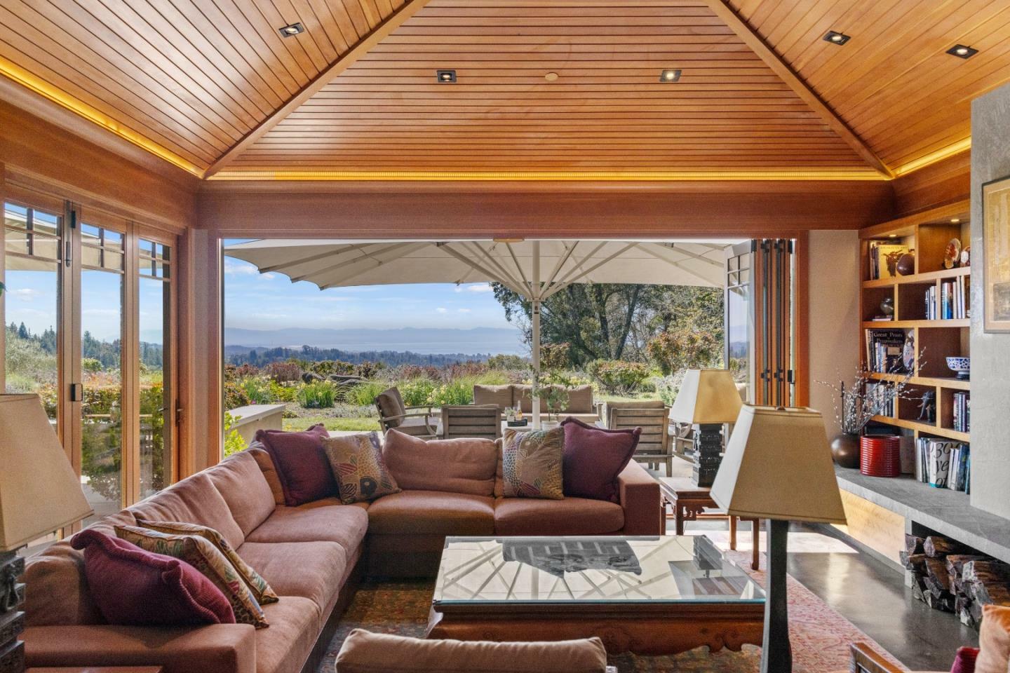Property Photo: 1080 Larsen Road CA 95003