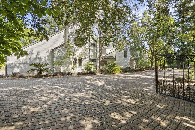 Property Photo: 84 Selby CA 94027