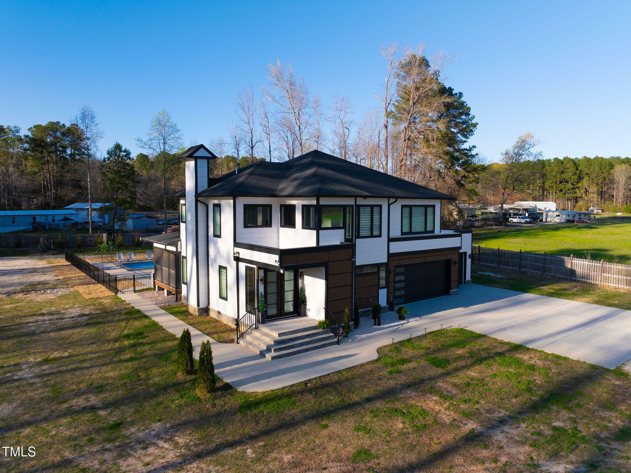 Property Photo: 73 Clyde Pearce Road NC 27597