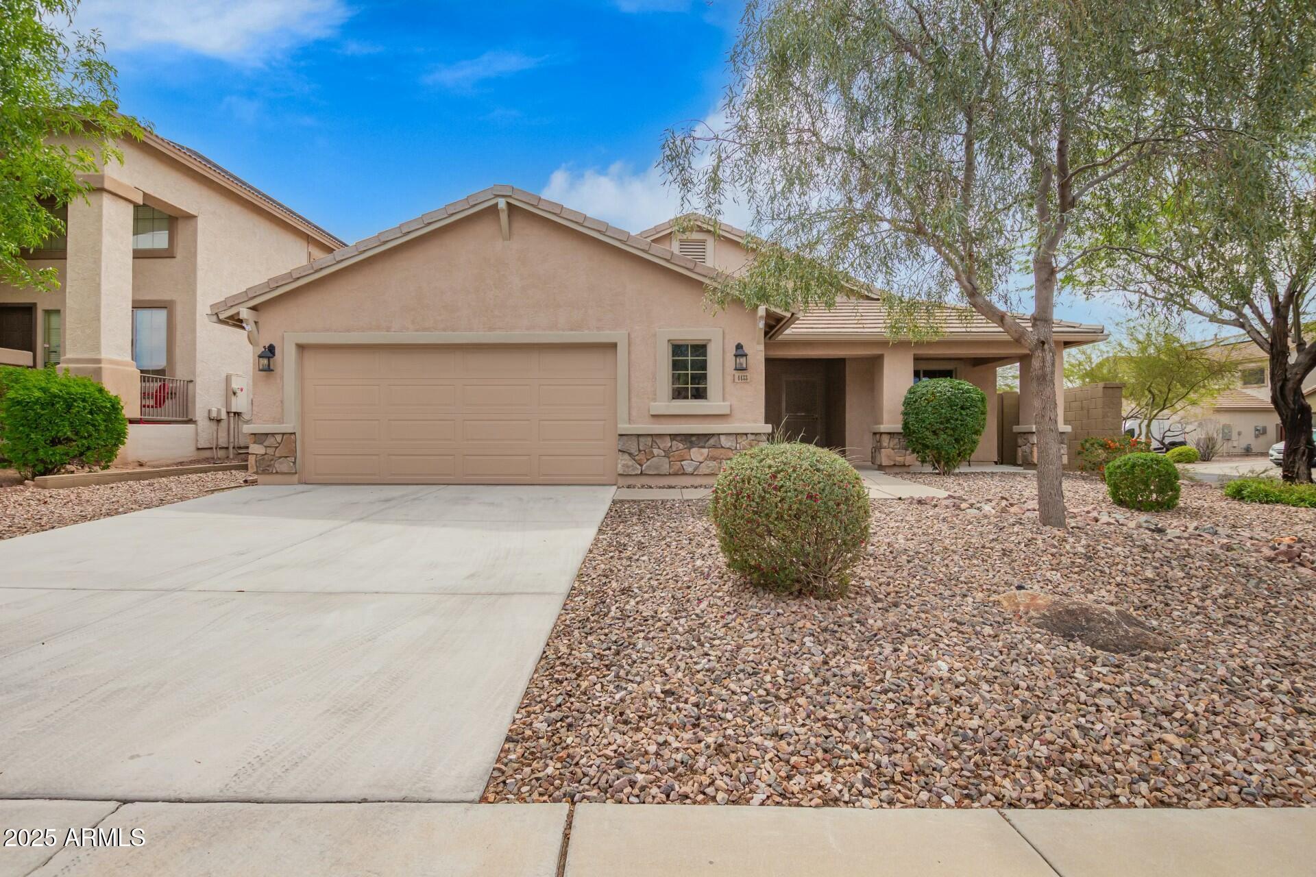 Property Photo: 4433 W Phalen Drive AZ 85087