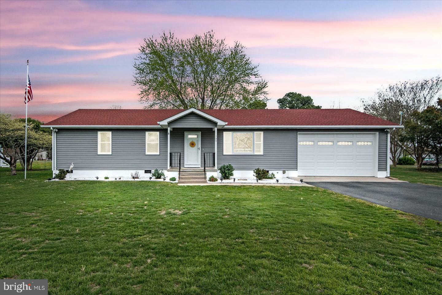 Property Photo: 137 Sebastian Ave VA 22443