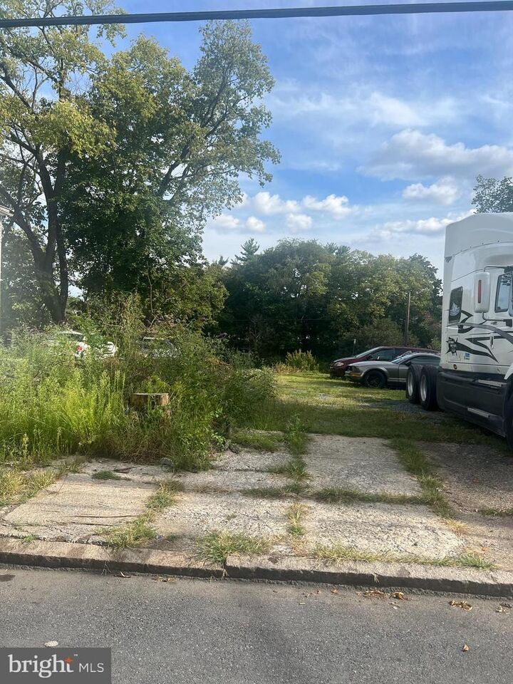 1205 Bailey Street  Harrisburg PA 17103 photo