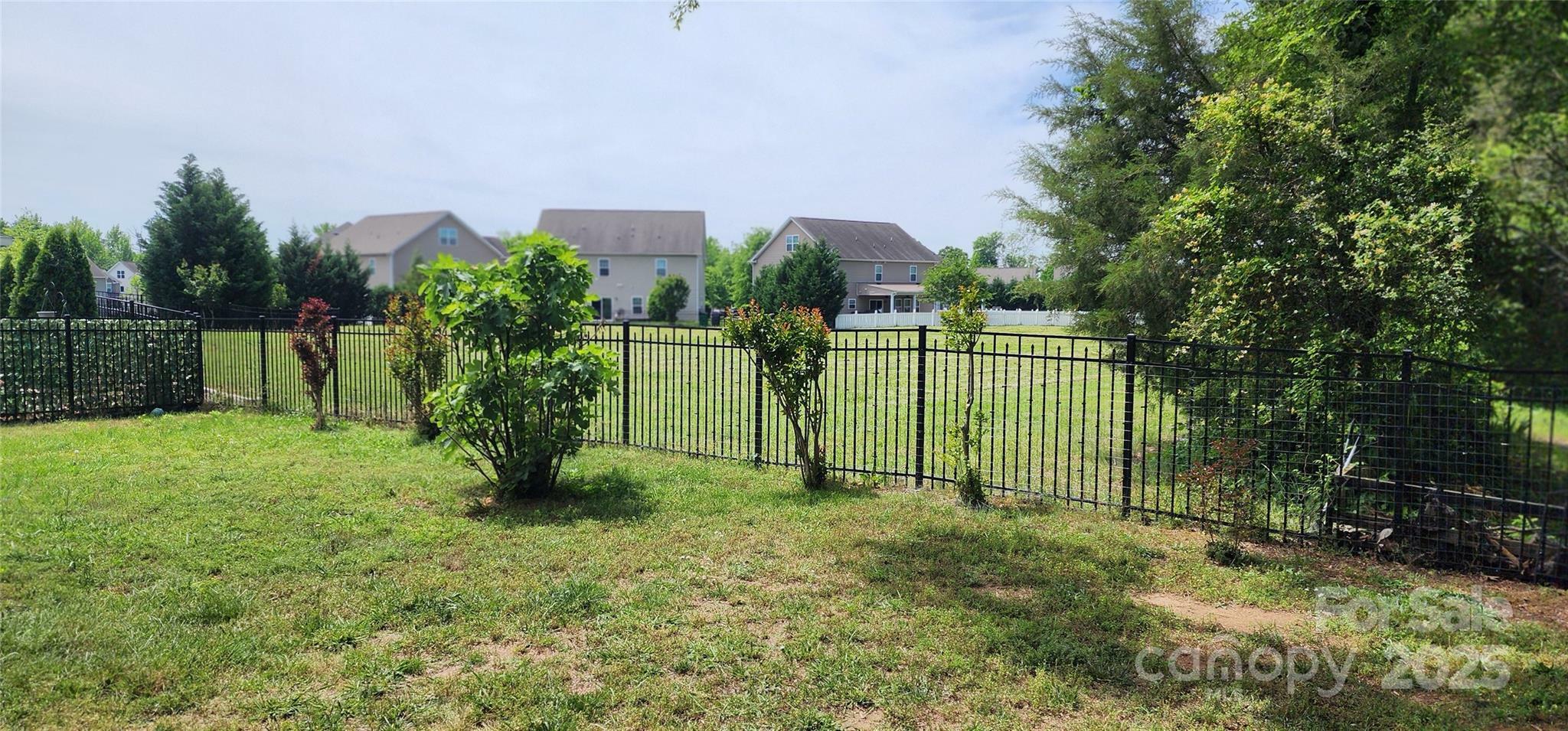 Property Photo: 4924 Riverdale Drive NC 28273