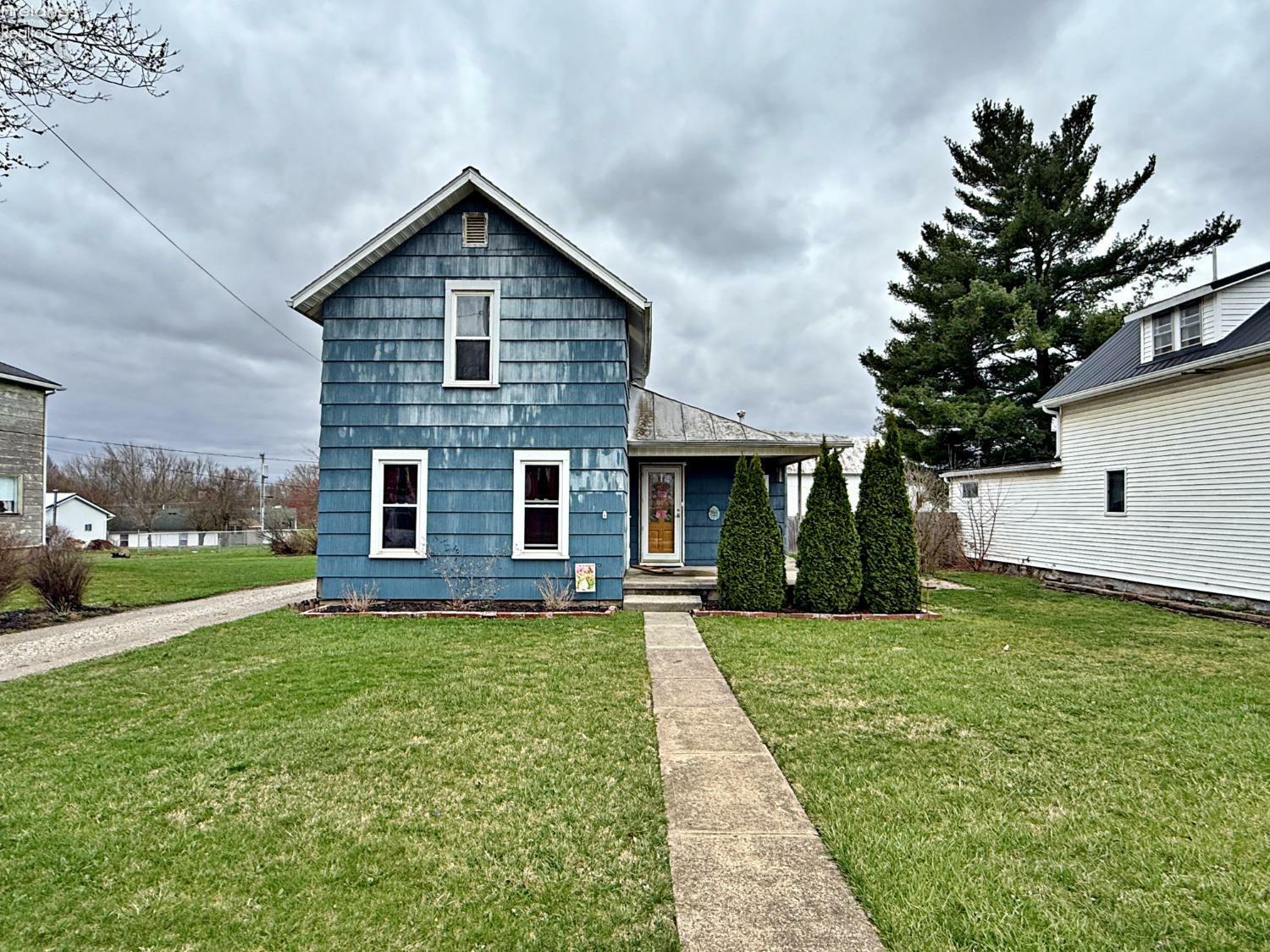 Property Photo: 206 E Tiffin Street OH 44807