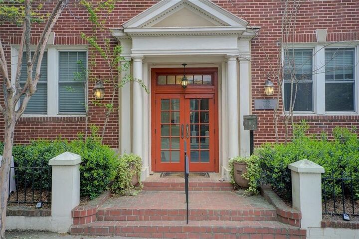 Property Photo: 733 Frederica Street NE 12 GA 30306