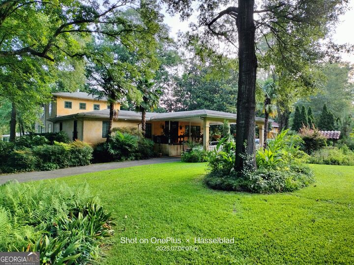 Property Photo:  687 Lakeshore Drive  GA 30233 