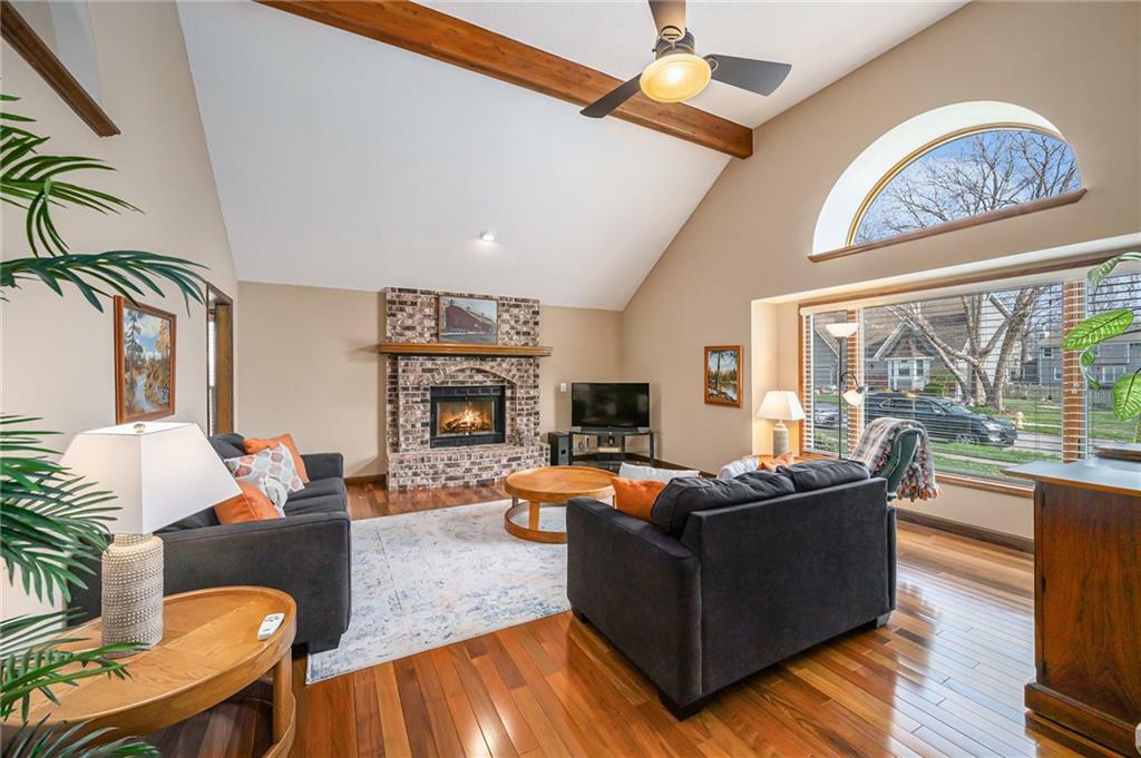 Property Photo:  951 Ellis Street  MO 64068 