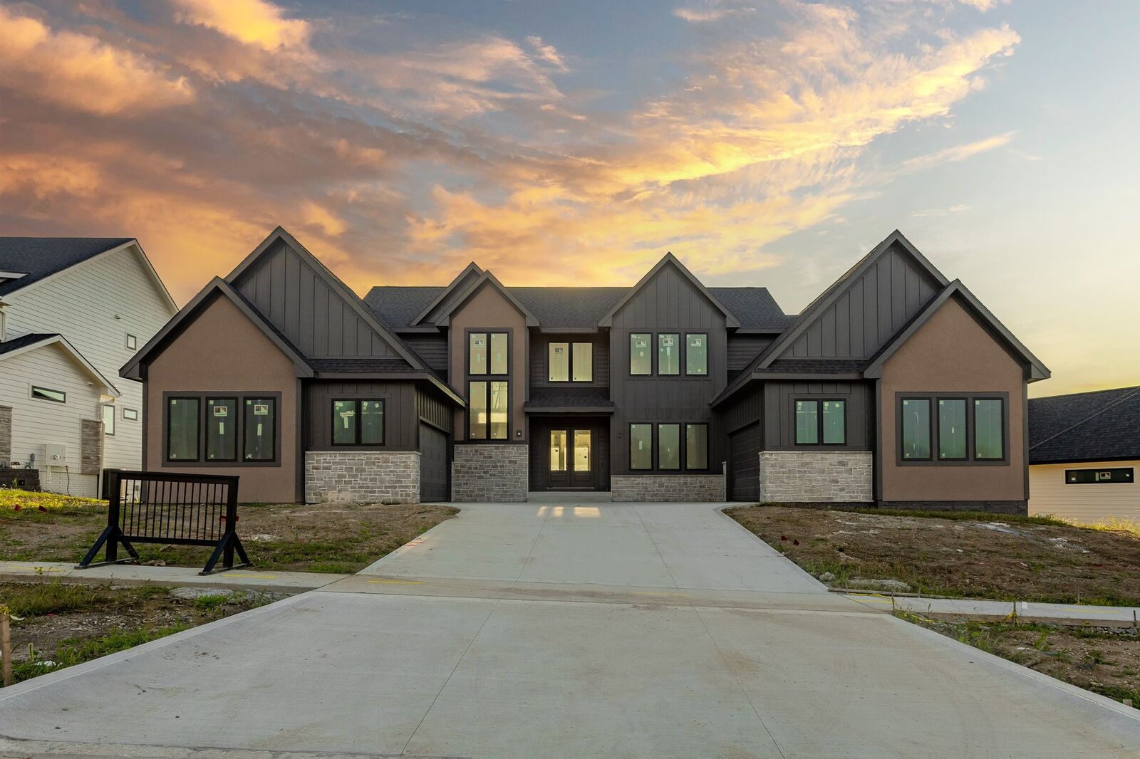 Property Photo:  749 S 95th Street  IA 50266 