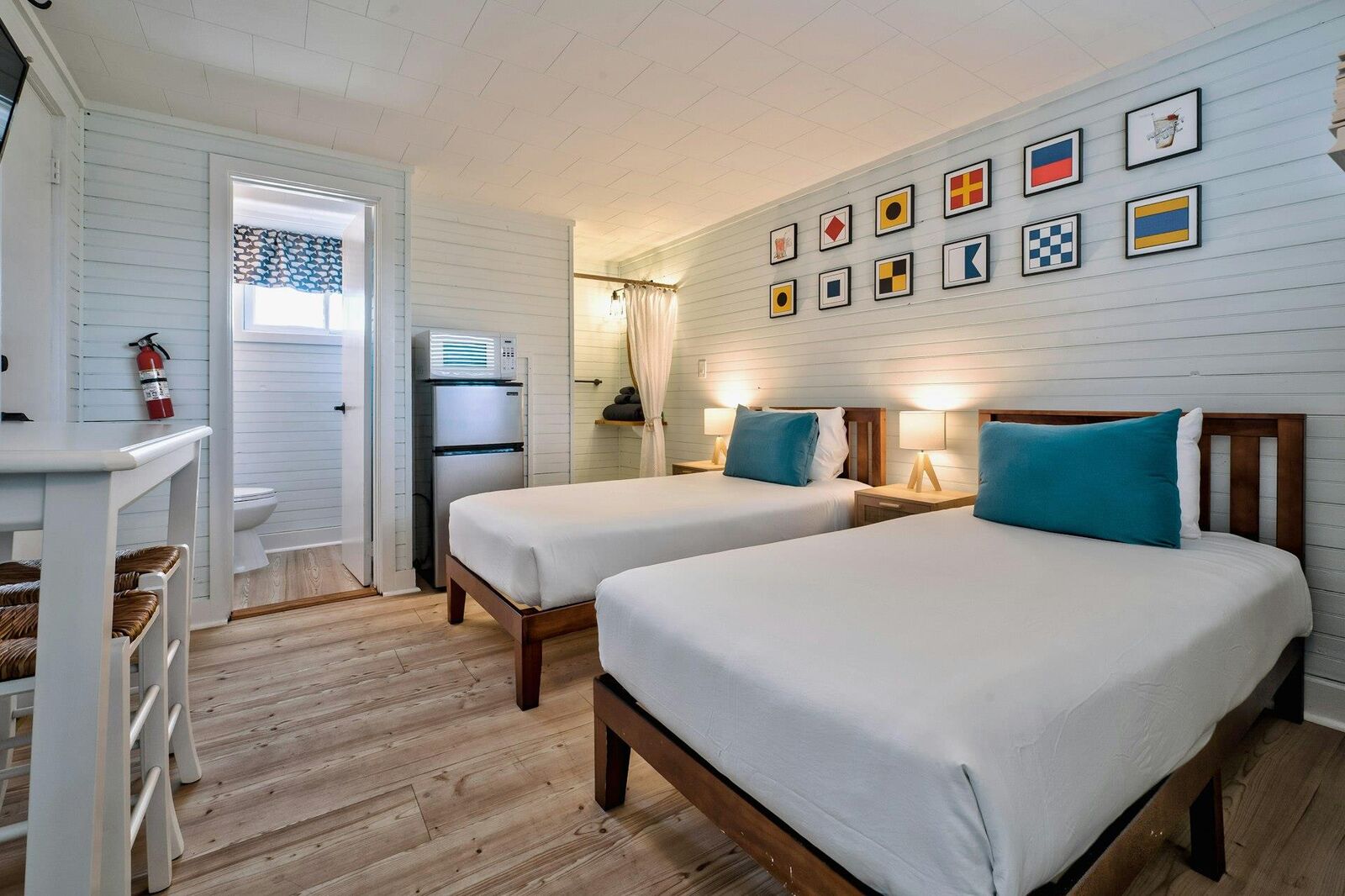 Property Photo:  78 Bayview Avenue #21 And #22  NY 11770 