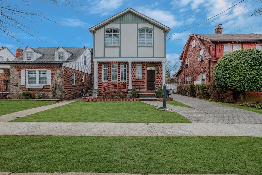 155 N 5 Street  New Hyde Park NY 11040 photo