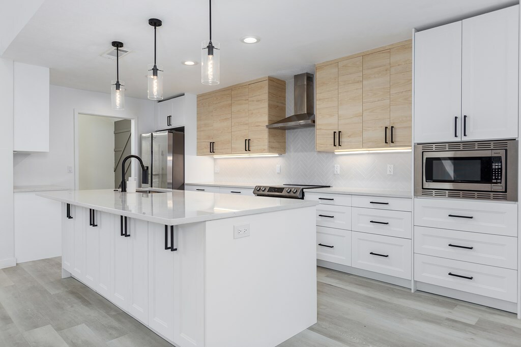 Property Photo: 6 Parkway Plaza TX 75904